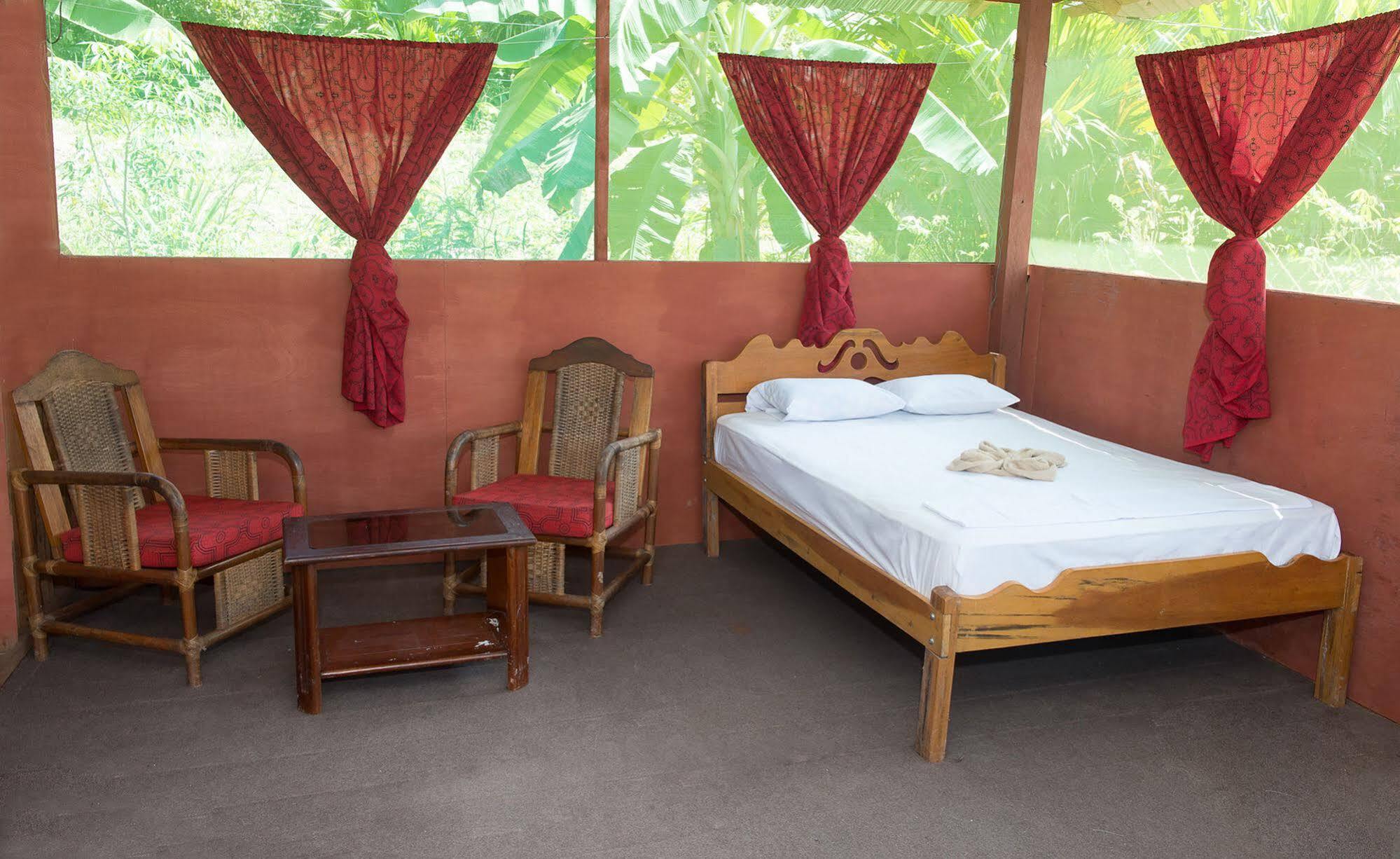 Maniti Expeditions Eco Lodge Iquitos Exteriér fotografie